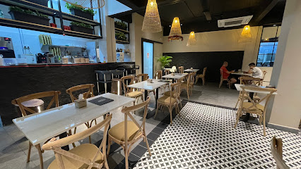 Kopitiam Abang Adik Puchong