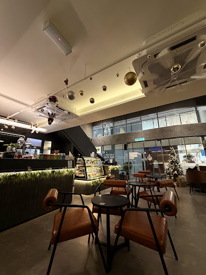 DOT & MUSE CAFE